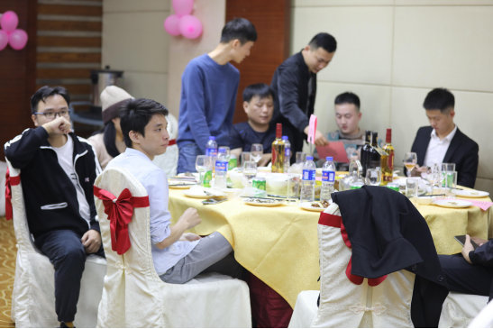 共庆吉年，共扬风帆| 芭乐视频APP黄在线公司2022迎春年会隆重举办
